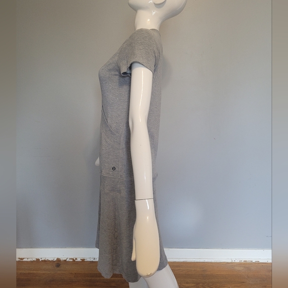 Lululemon Dance Pulse Dress in Heathered Grey, VGUC, Size 6 - Picture 4 of 5
